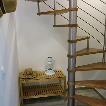 Apartament One Bedroom At 500 M Away From The With Wifi Nazaré
